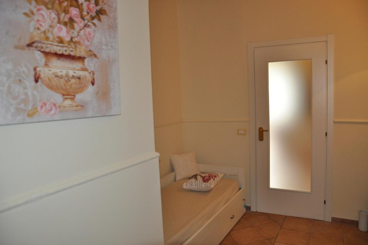 Bed And Breakfast Piazza Mercato Pescara Zewnętrze zdjęcie