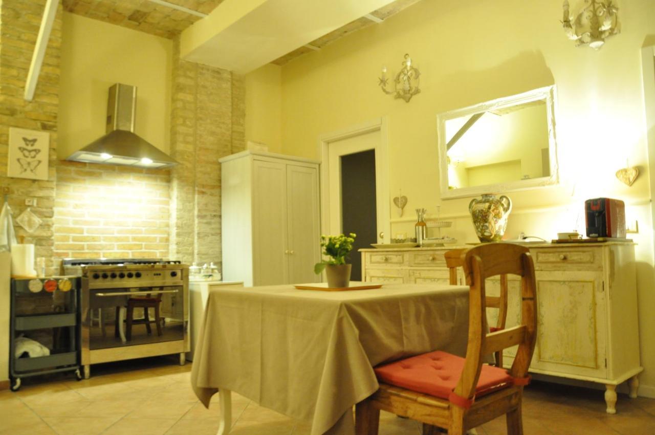 Bed And Breakfast Piazza Mercato Pescara Zewnętrze zdjęcie